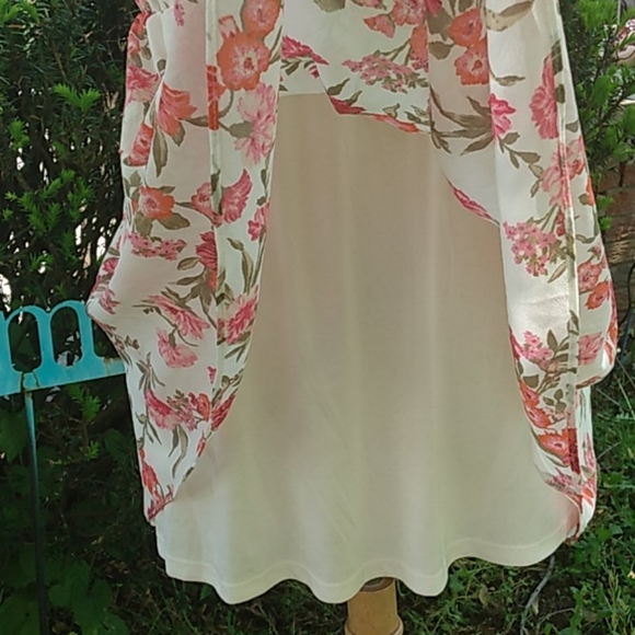 Pretty Pink and Cream Floral Spaghetti Strap Mini Dress XXI - Picture 5 of 11